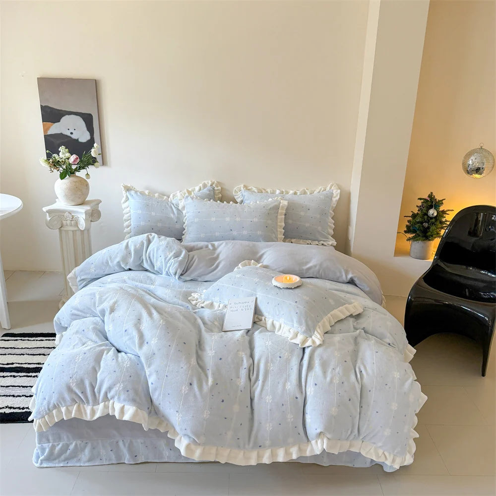 Ensemble de Literie Complet avec Couverture Matelassée et Taies d'Oreiller à Volants 9