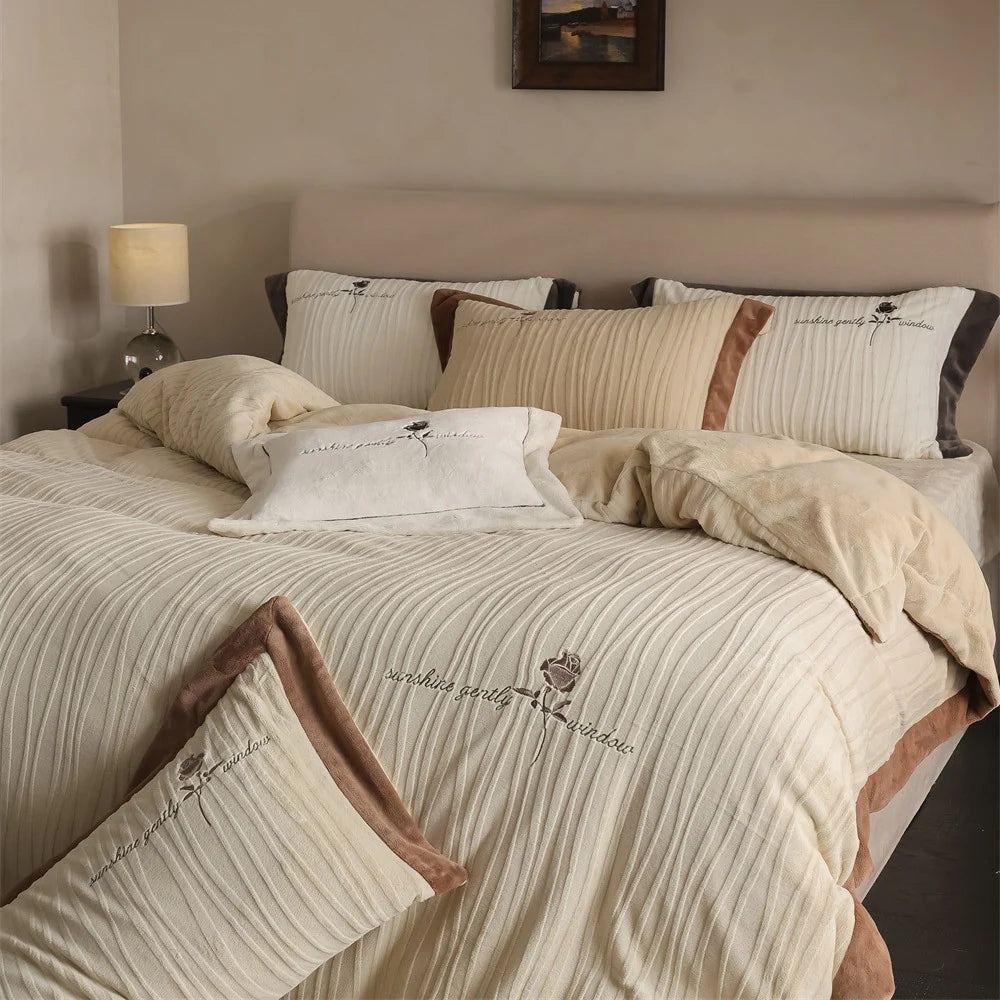 Ensemble de literie plissé pour chambre raffinée 2
