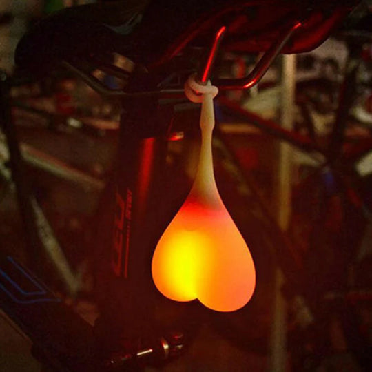 Feu Arrière Vélo Multifonction Éclairage Fixe et Clignotant pour Homme et Femme 6
