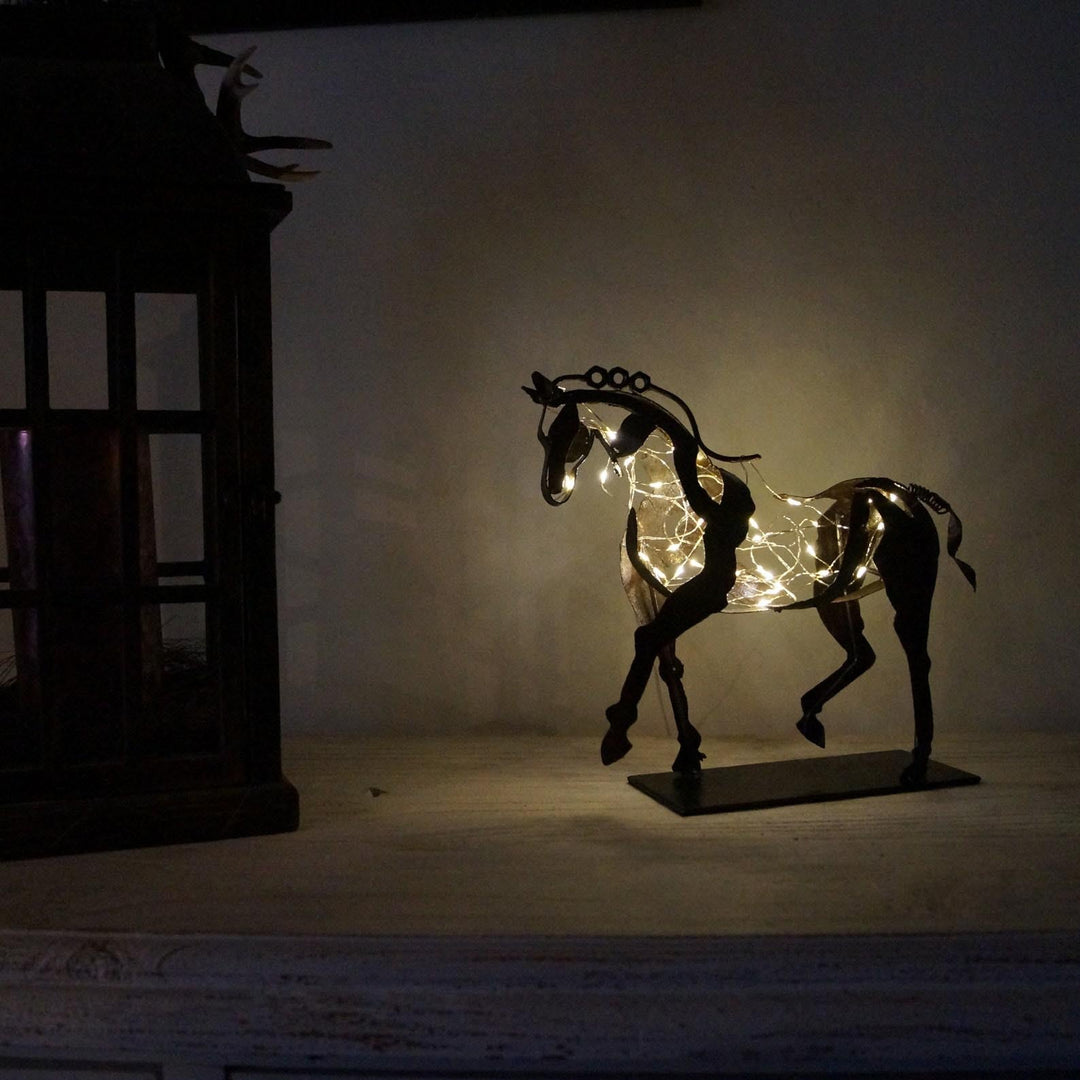 Figurine de Cheval Artisanale en Métal 3