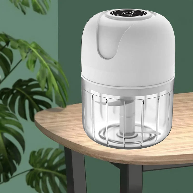 Hachoir électrique compact pour ail et petits ingrédients 4