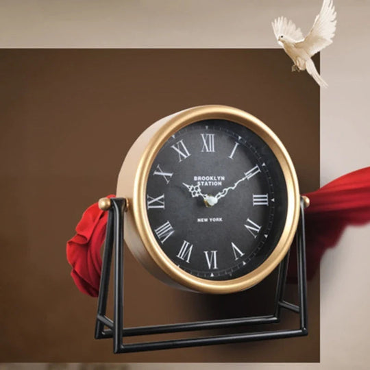 Horloge de Bureau Rétro en Métal Décorative 2