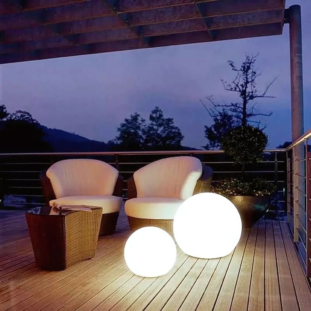 Lampe LED Boule Multicolore pour Intérieur et Extérieur 0