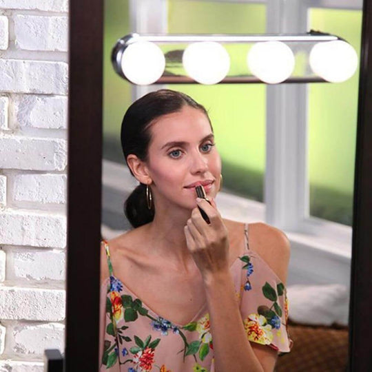Lampe de Maquillage LED Portable avec Ventouse 1