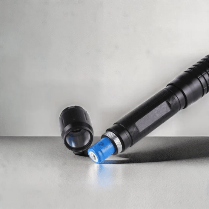 Lampe de Poche LED TrailBeam X450 pour Camping et Aventure 2