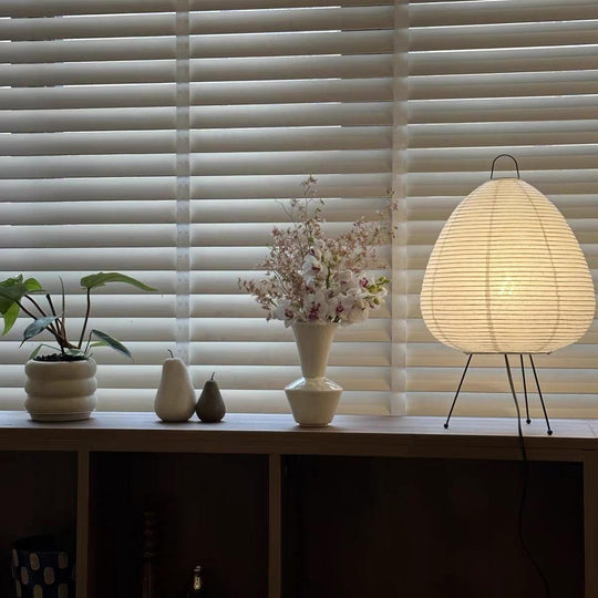 Lampe en papier d'inspiration japonaise 5
