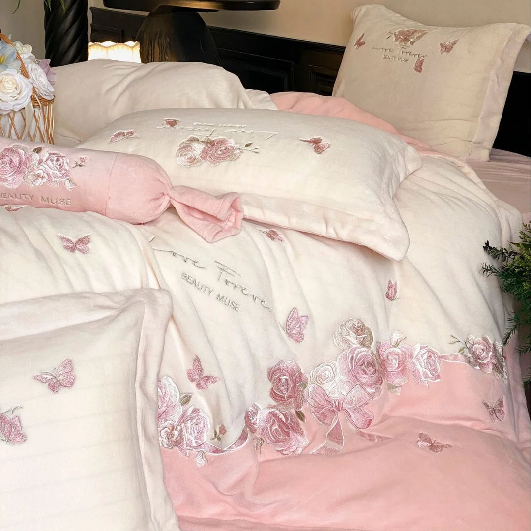 Parure de Lit Femme 220x240 Style Romantique Motifs Floraux et Papillons 3