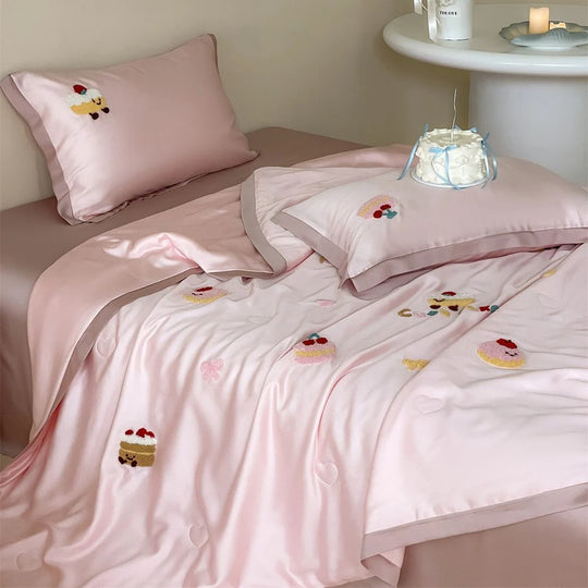 Parure de Lit Femme Brodée Ourson Satinée 1