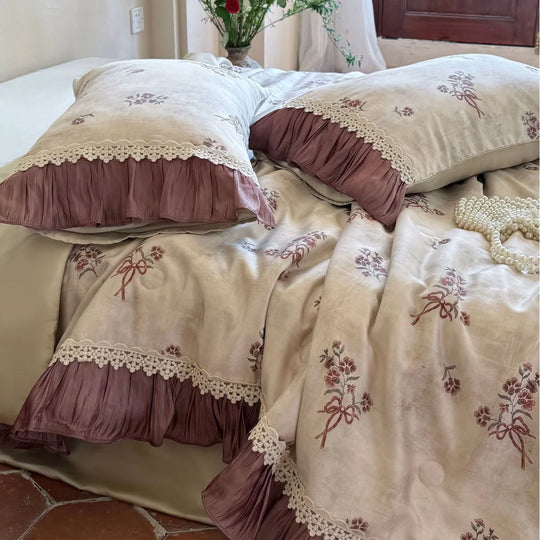 Parure de lit femme motif floral vintage avec bordure en dentelle et volant plissé 1