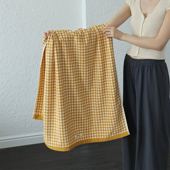 Serviette de Bain à Carreaux Unisexe Compacte 2