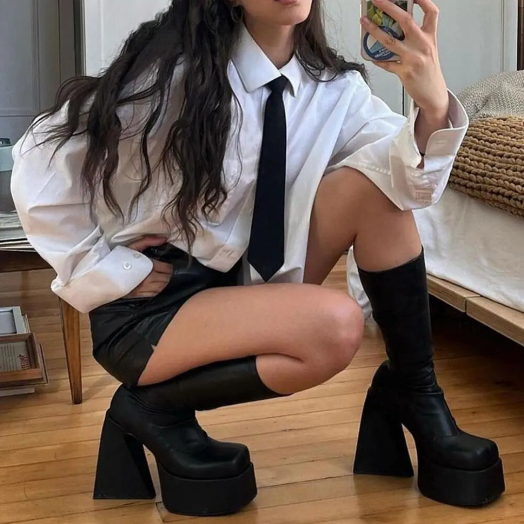 Bottes en cuir à talons épais pour femmes