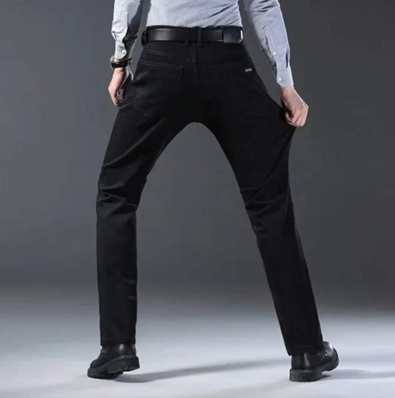 Jeans classiques en denim pour hommes