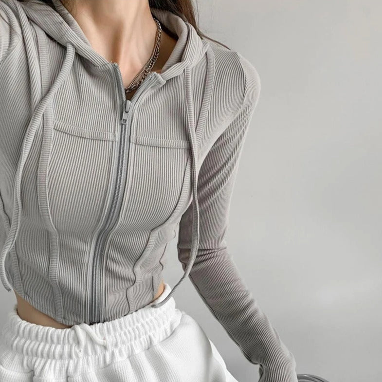 Sweat à capuche court ajusté zippé pour femmes