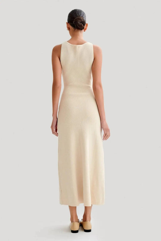 Robe moulante boutonnée en tricot pour femme