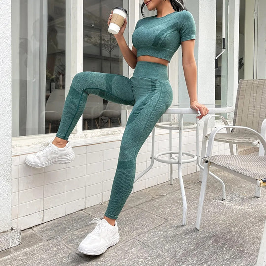 Ensemble de vêtements de sport pour femmes