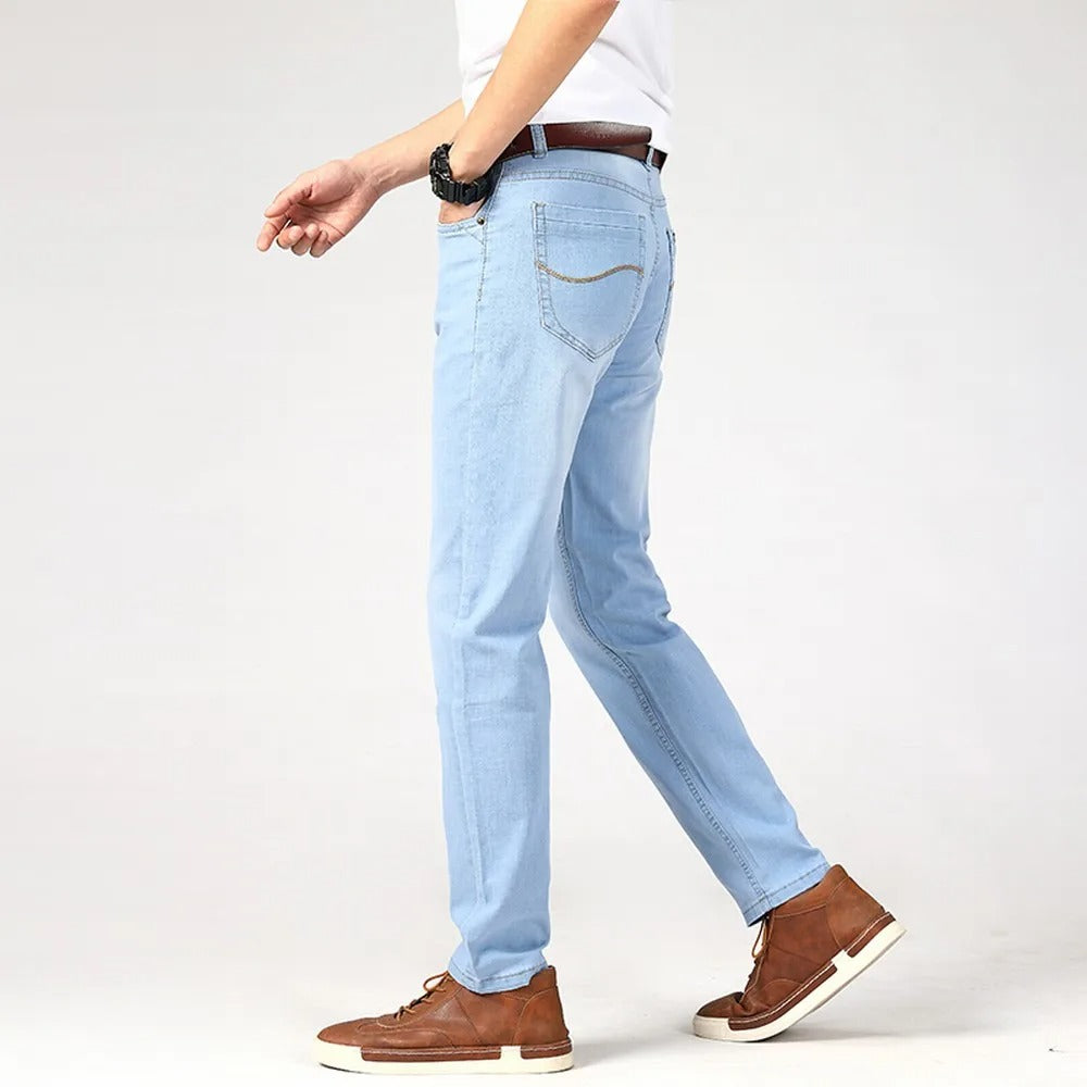 Jeans classiques en denim pour hommes