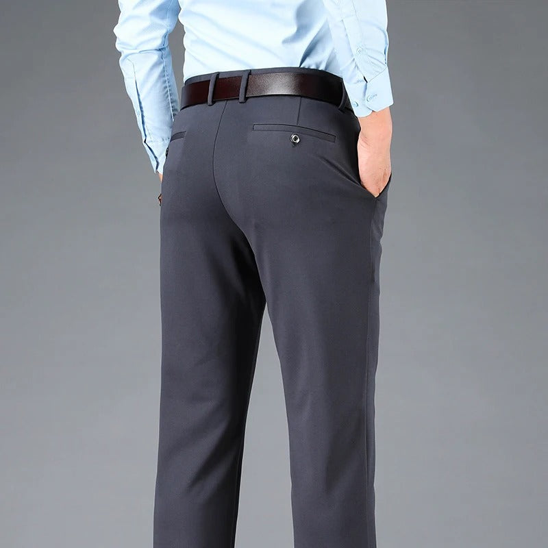 Pantalon droit ample pour homme