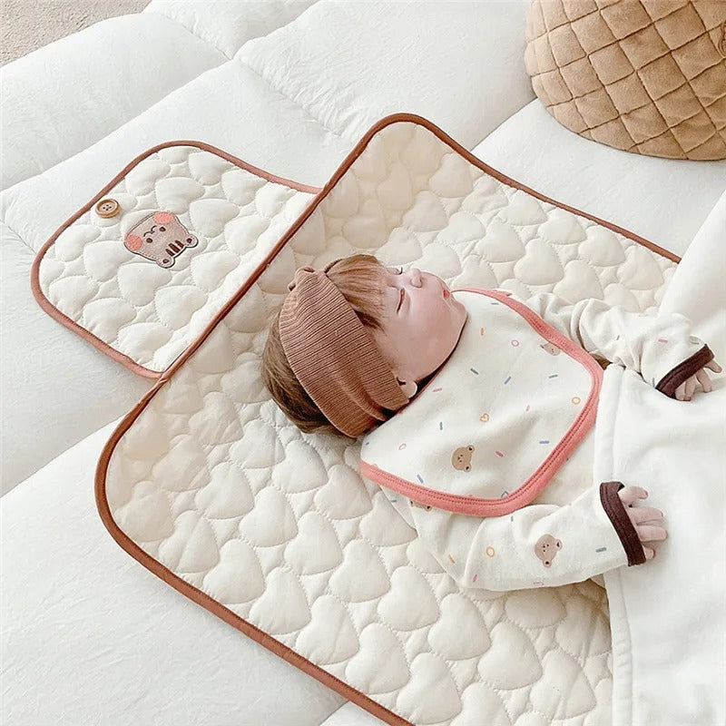 Changeur de couches pliable pour bébé