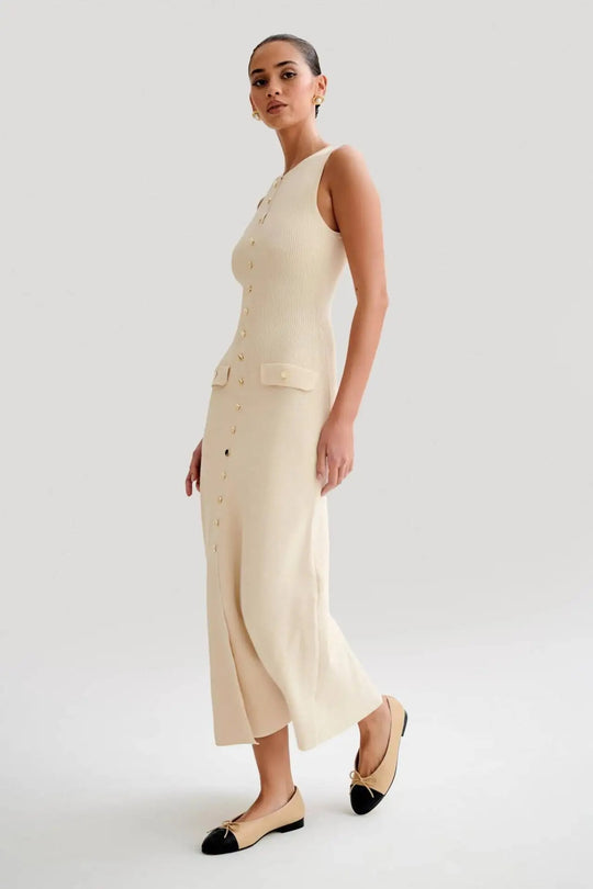 Robe moulante boutonnée en tricot pour femme