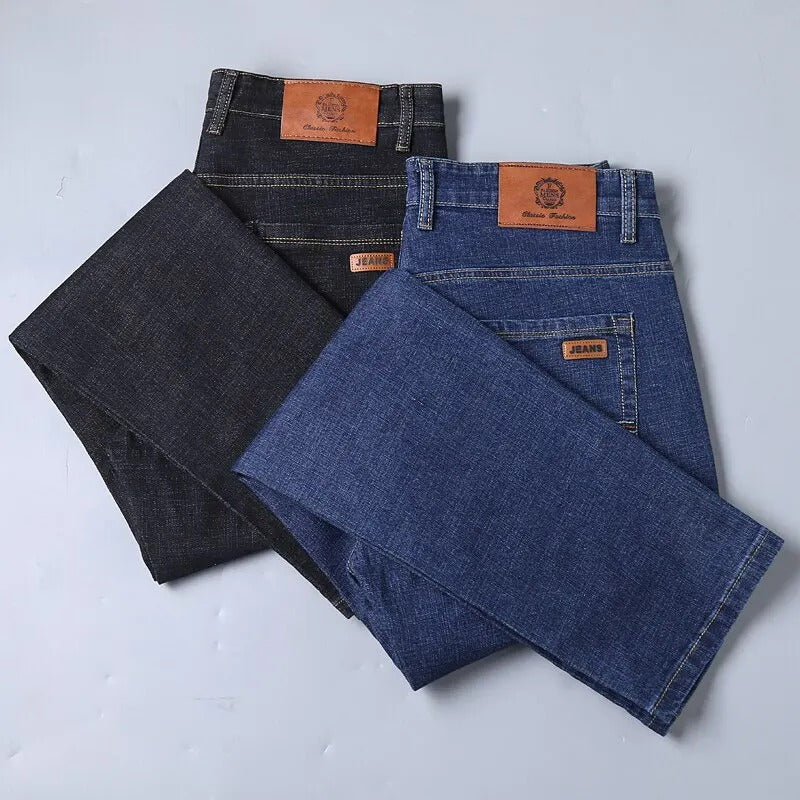 Jeans classiques en denim pour hommes