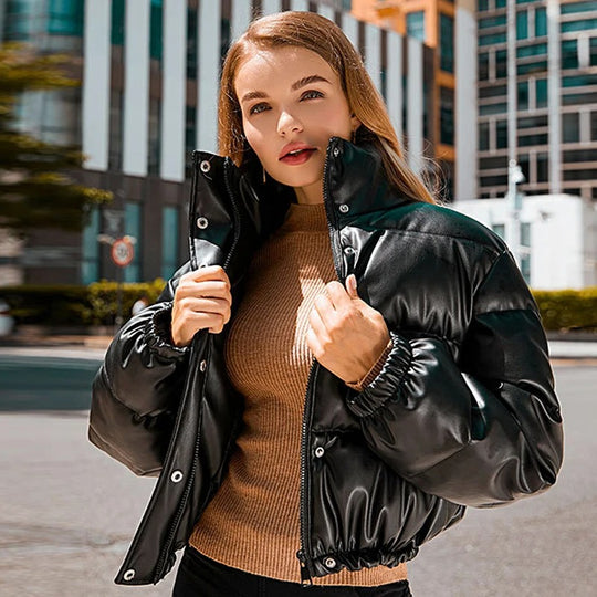 Manteau en cuir rembourré de coton pour femme
