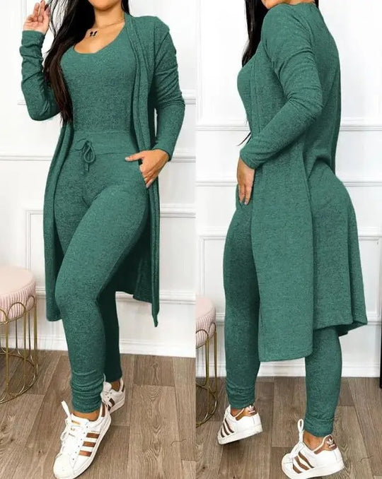 Ensemble combinaison et manteau avec poche à cordon