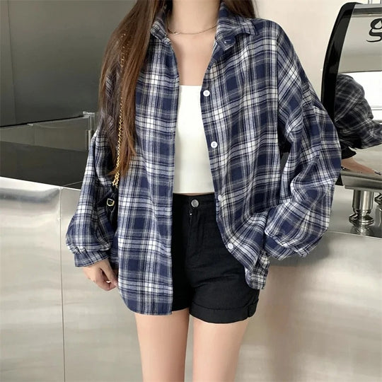 Chemise surdimensionnée à carreaux pour femmes