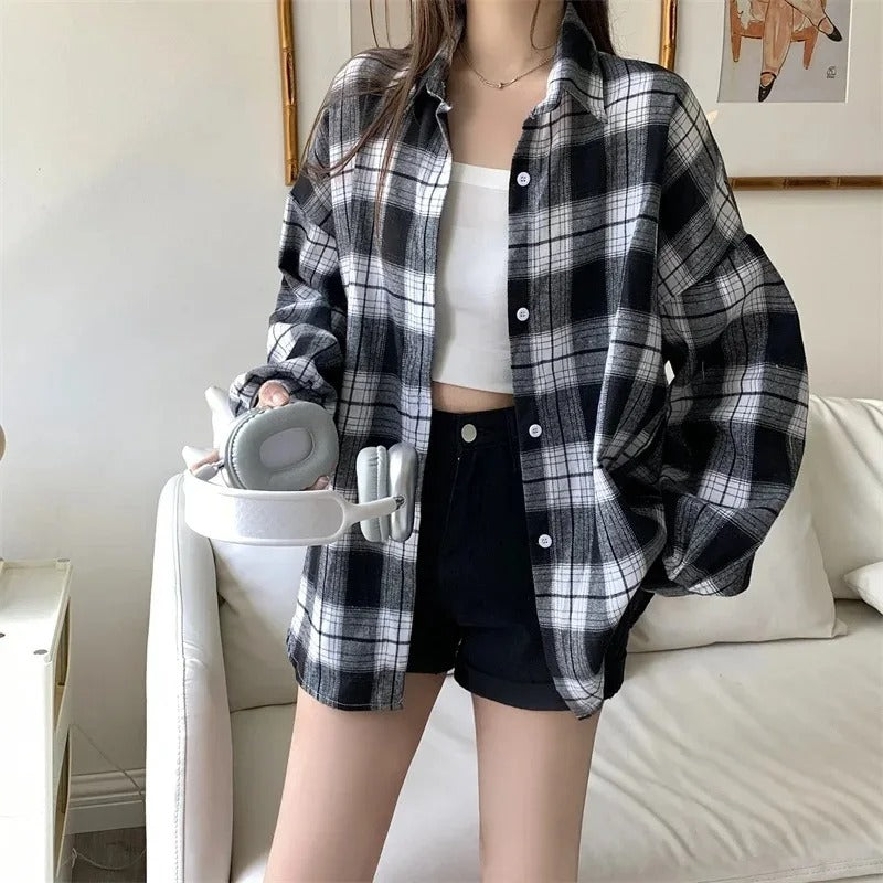 Chemise surdimensionnée à carreaux pour femmes