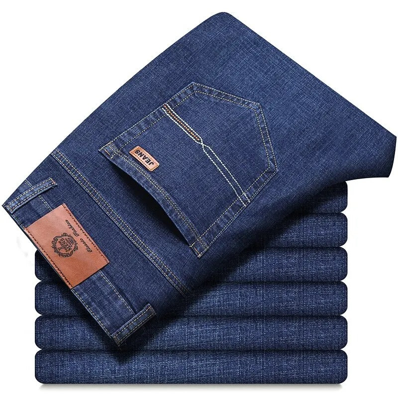 Jeans classiques en denim pour hommes