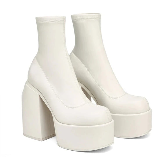 Bottes en cuir à talons épais pour femmes