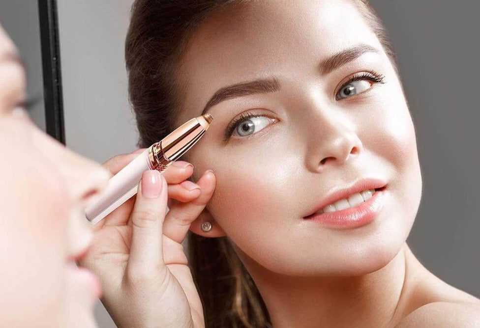 Tondeuse électrique LED pour sourcils
