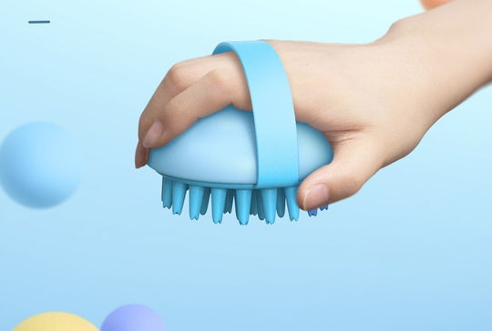 Brosse de douche pour le massage du cuir chevelu
