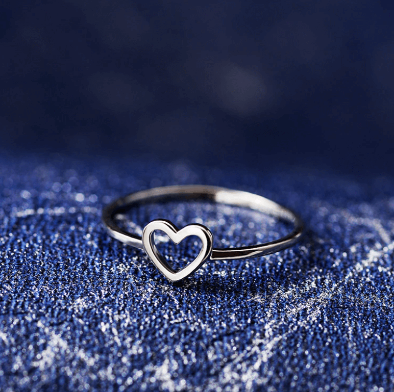 Bague de promesse en forme de cœur