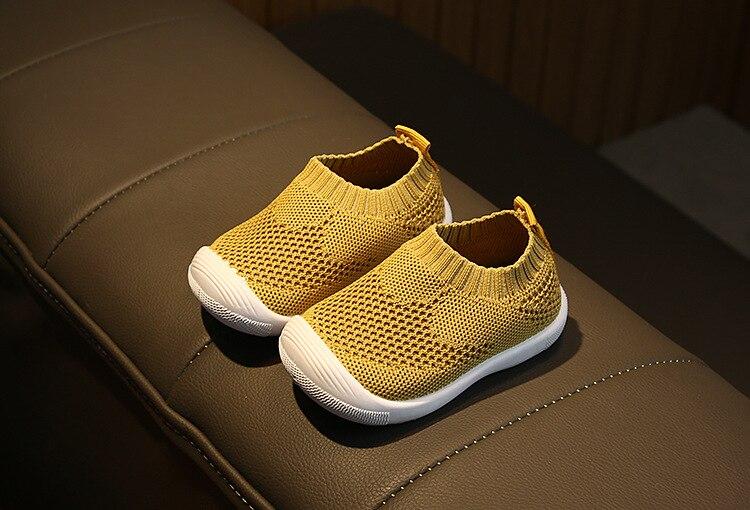 Chaussures pour bébé respirantes et antidérapantes